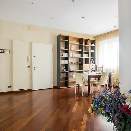 Διαμέρισμα L'arco E La Curva:come A Casa Nel Cuore Di