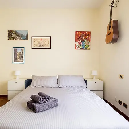 L'arco E La Curva:come A Casa Nel Cuore Di * Bologna